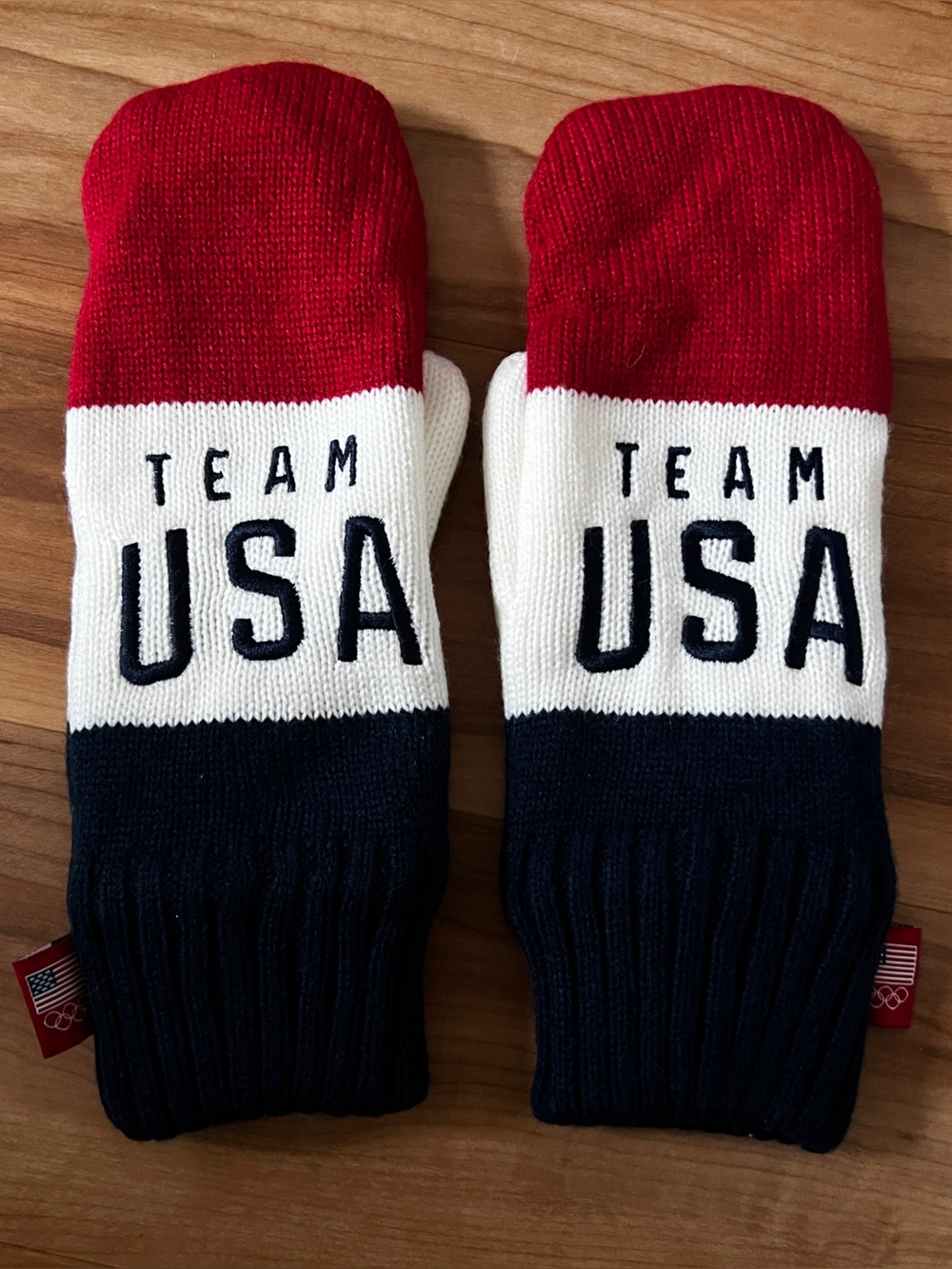 NWOT Team USA Tricolor Knit Mittens - Red/White/Blue